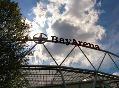 BayArena-Logo am Stadion
