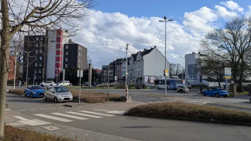Berliner Platz: Umfassende Sicherheitsmaßnahmen führen zu Vollsperrung am Wochenende