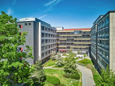 Klinikum Leverkusen übernimmt St. Remigius-Krankenhaus / Zusammenschluss schafft zukunftsfähigen Leverkusener Krankenhausverbund