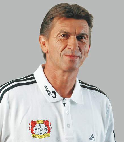 Klaus Augenthaler, Saison 2005/2006, Quelle: Bayer04