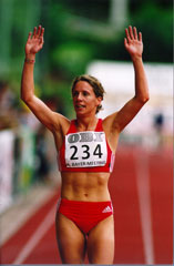 Claudia Gesell (14 k) Foto Bayer AG