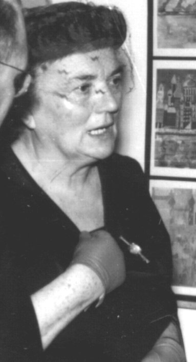 Bertha Middelhauve (33 k)